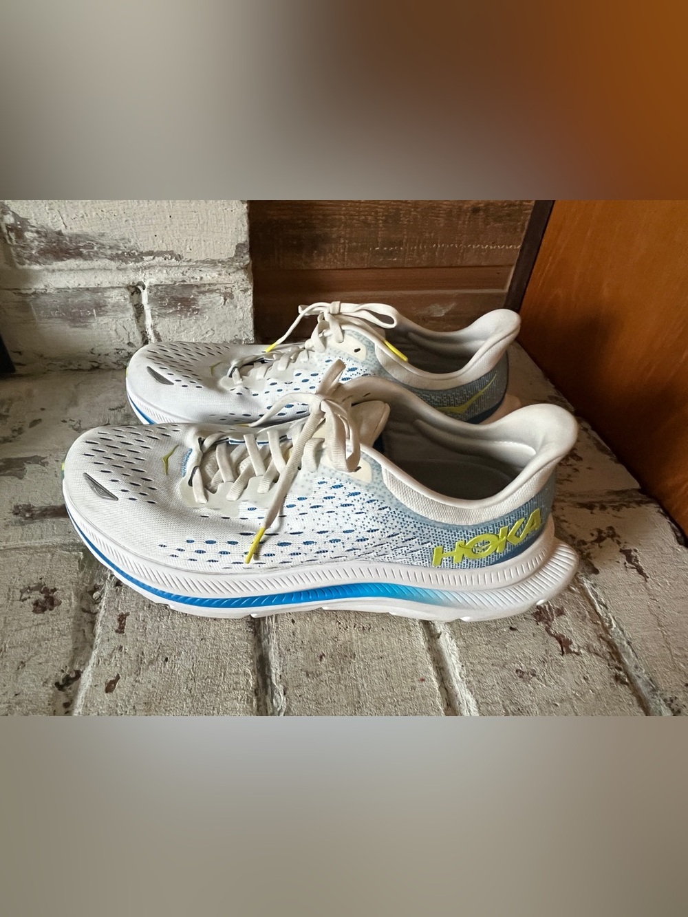 Hoka Kawana Men’s size 10